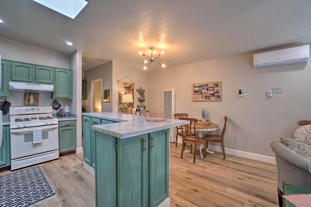 Central Williams Studio With Fireplace On Route 66! Exterior foto